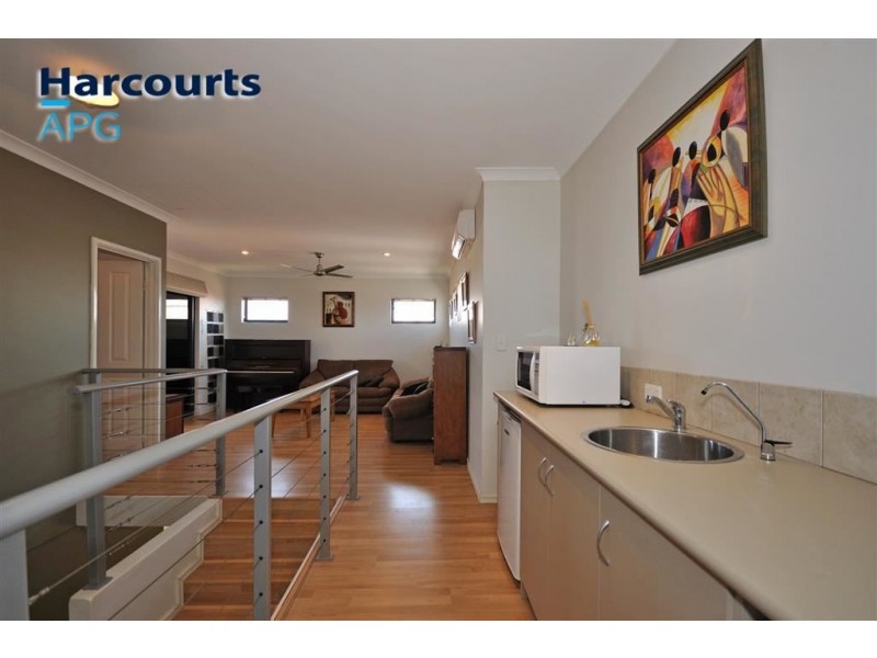 25 Cambria Road, Dalyellup WA 6230