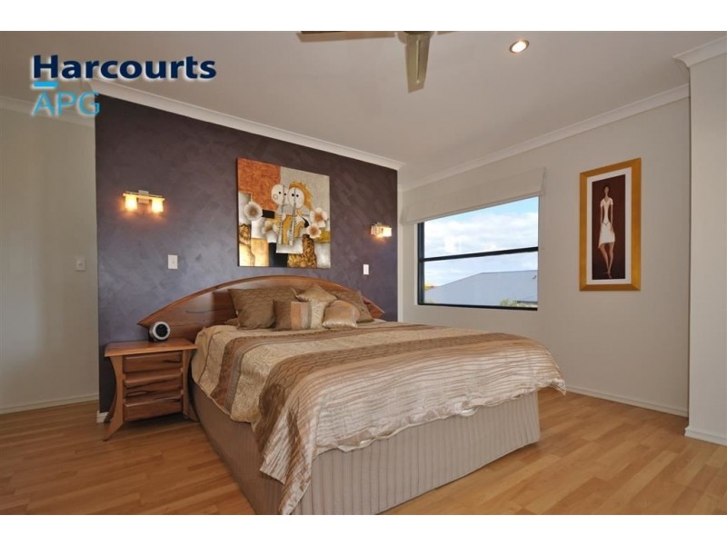 25 Cambria Road, Dalyellup WA 6230