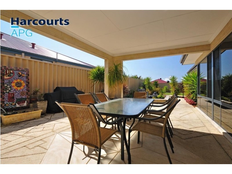 25 Cambria Road, Dalyellup WA 6230