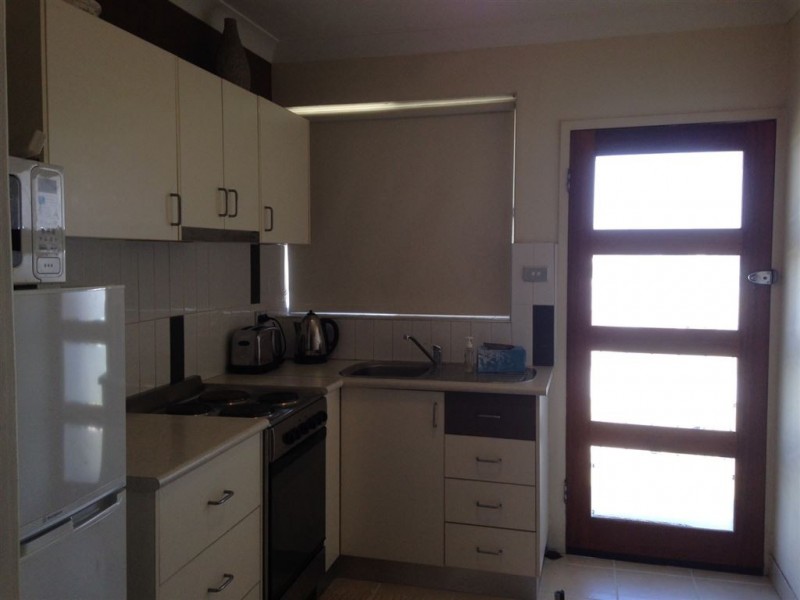 7/11 Wittenoom Street, Bunbury WA 6230