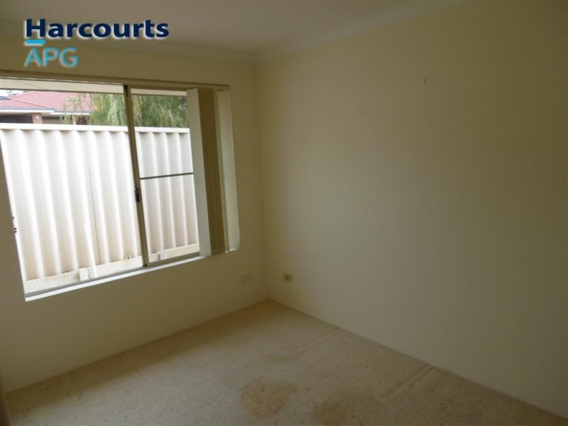 11 Lefroy Place, Usher WA 6230