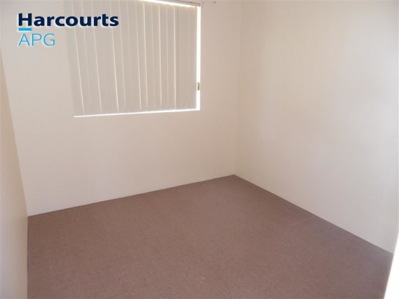 2/13 Wisbey Street, Carey Park WA 6230