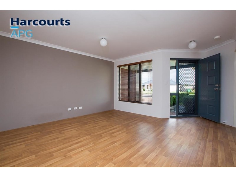 15 Murtin Road, Dalyellup WA 6230