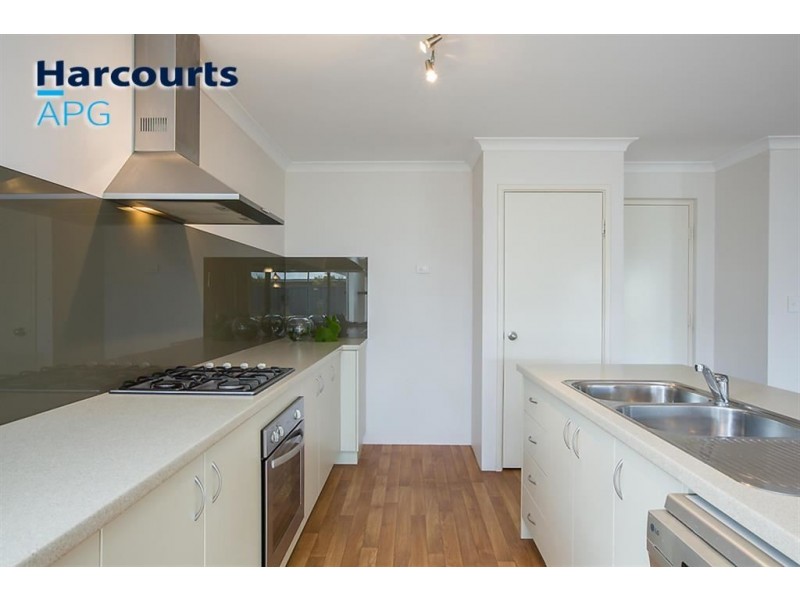 15 Murtin Road, Dalyellup WA 6230