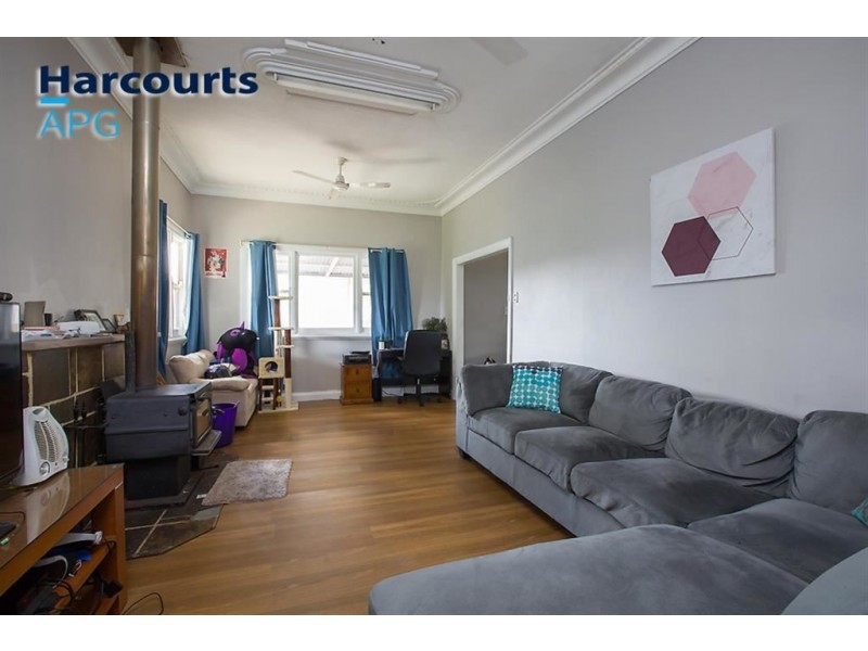 9 Buckby Road, Harvey WA 6220