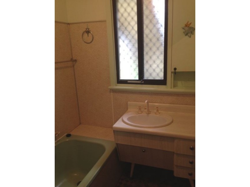 12 King Road, East Bunbury WA 6230