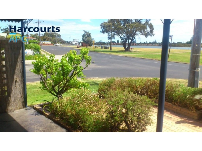 113 B Stirling Street, Bunbury WA 6230