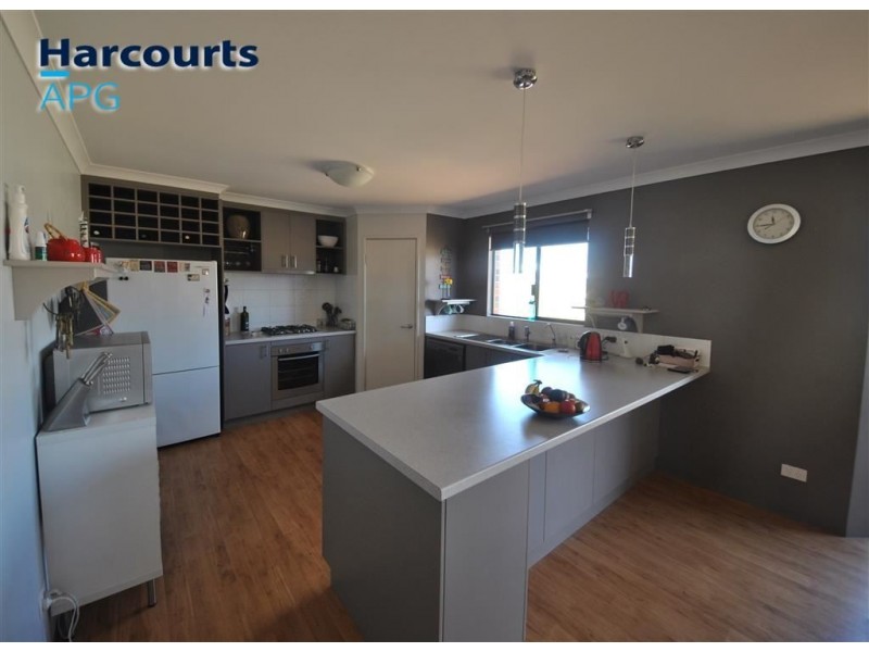 7 Barwon Way, Australind WA 6233