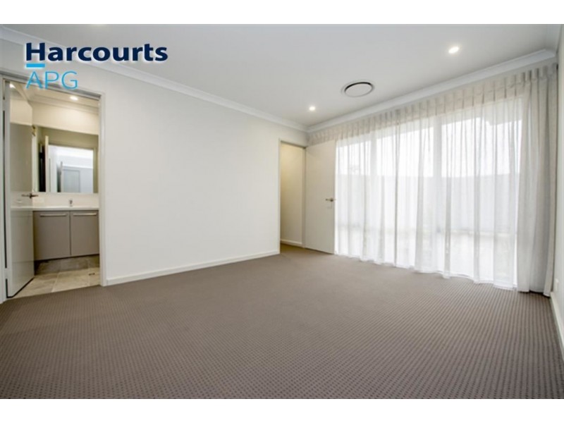 12/11 Nepean Turn, Millbridge WA 6232