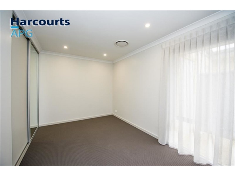 12/11 Nepean Turn, Millbridge WA 6232