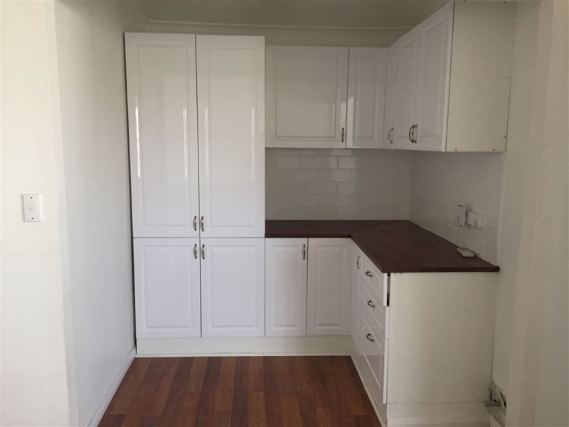 10 Gibbs Street, Carey Park WA 6230