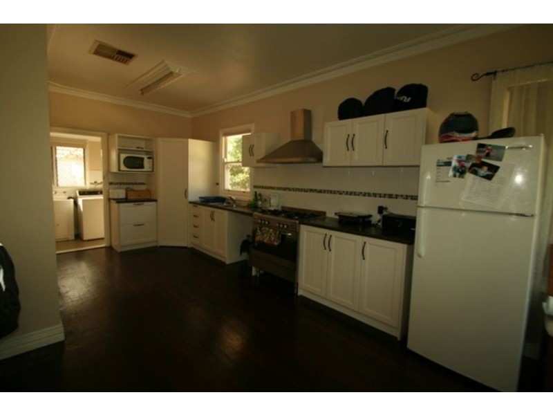 14 Uduc Road, Harvey WA 6220