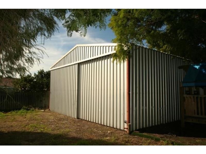 14 Uduc Road, Harvey WA 6220