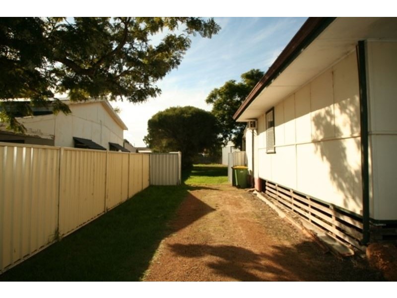 14 Uduc Road, Harvey WA 6220