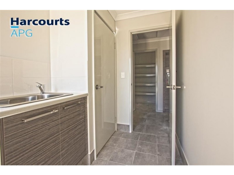 2/7 Nepean Turn, Millbridge WA 6232