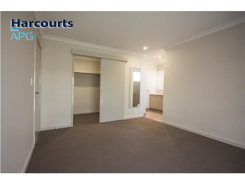 2/7 Nepean Turn, Millbridge WA 6232