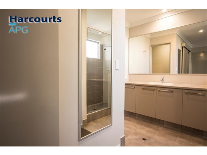 2/7 Nepean Turn, Millbridge WA 6232