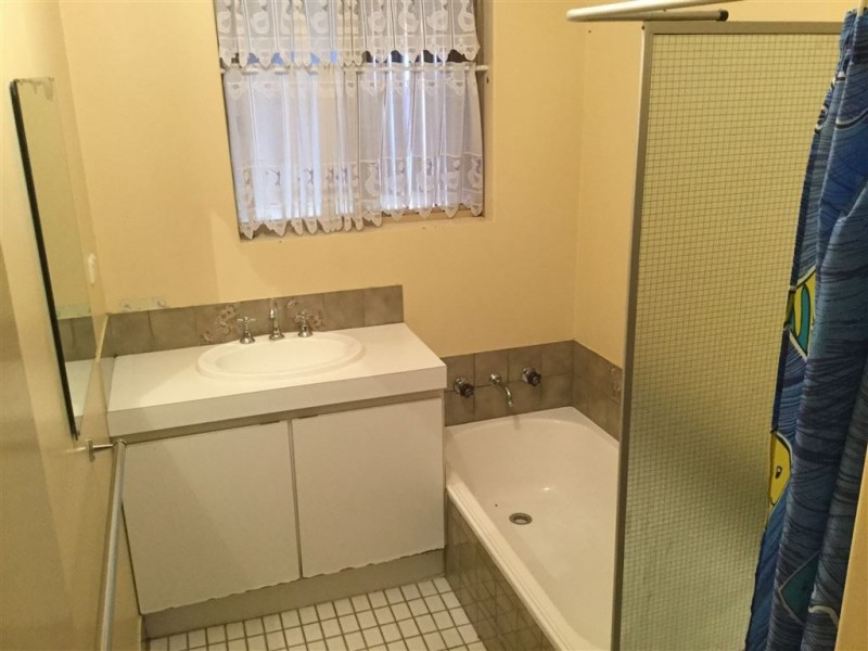 B/14 Beagle Place, Carey Park WA 6230