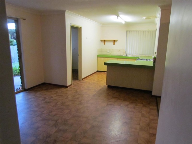 B/14 Beagle Place, Carey Park WA 6230