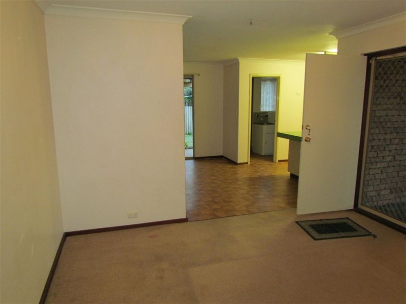 B/14 Beagle Place, Carey Park WA 6230
