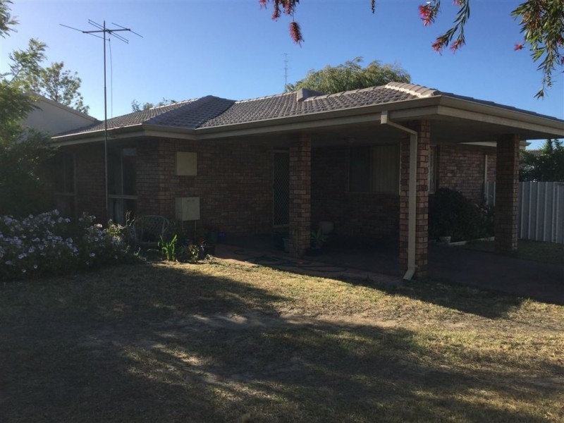 B/14 Beagle Place, Carey Park WA 6230