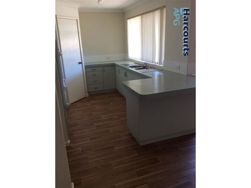 3B Coote Place, Usher WA 6230