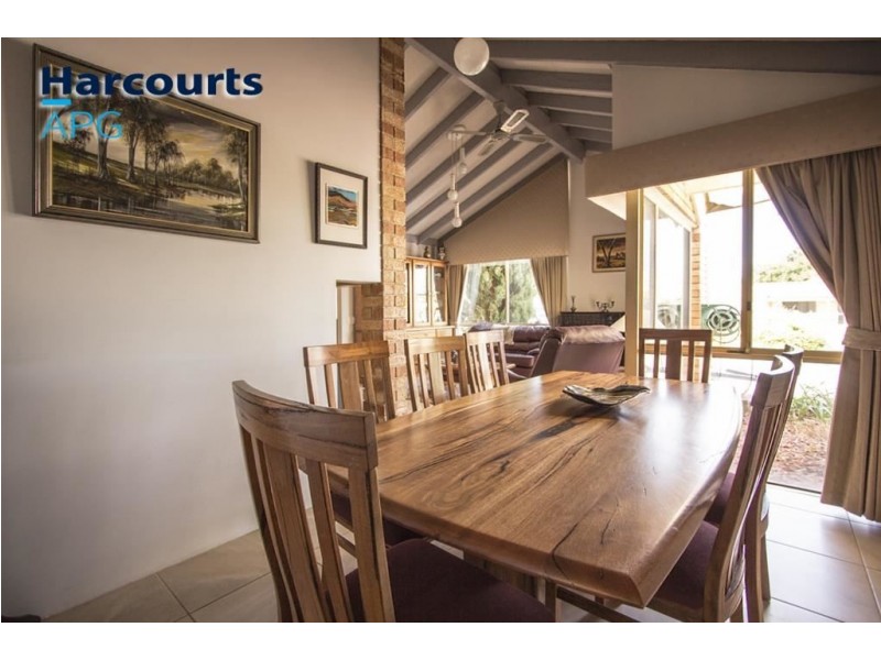 136 Travers Drive, Australind WA 6233