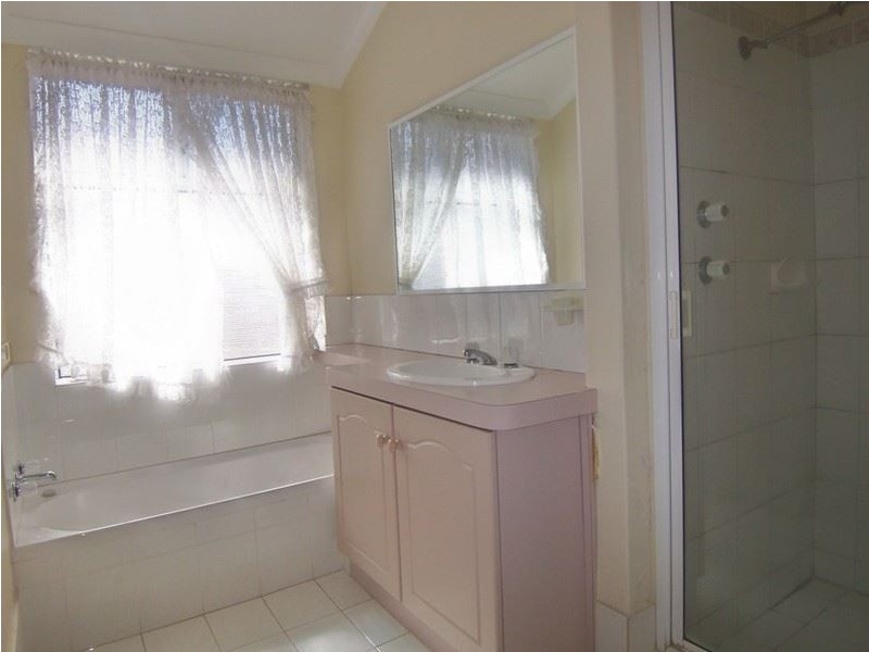 2/68 Minninup Road, South Bunbury WA 6230