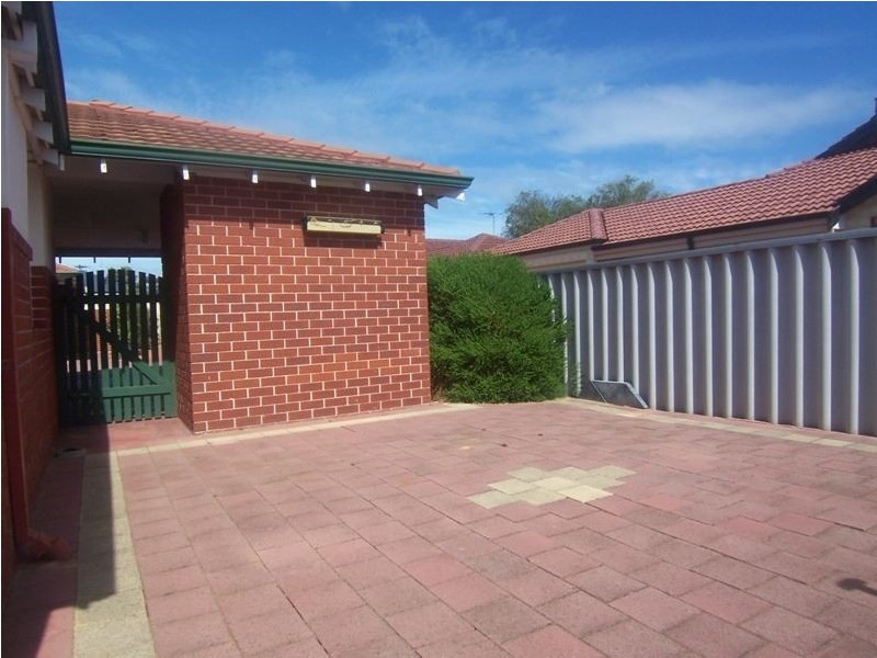 2/68 Minninup Road, South Bunbury WA 6230