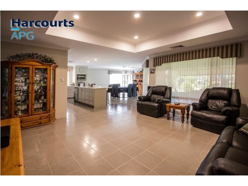 31 Connemara Way, Australind WA 6233