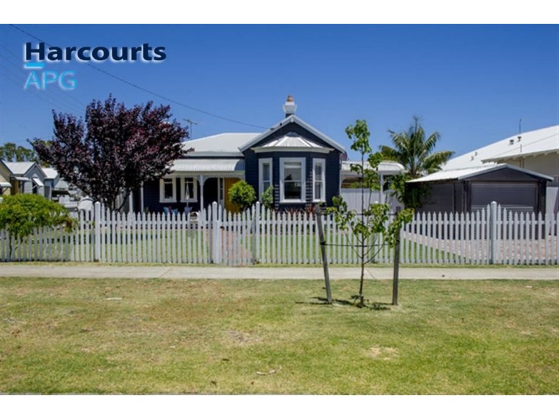 42 Moore Street, Bunbury WA 6230