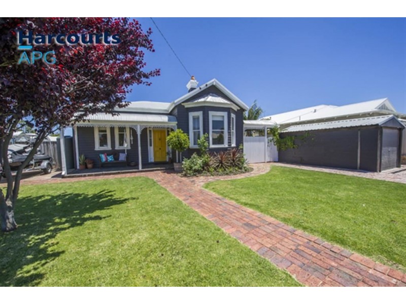 42 Moore Street, Bunbury WA 6230