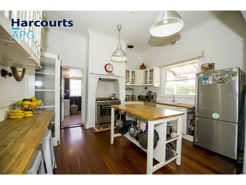 42 Moore Street, Bunbury WA 6230