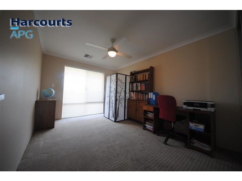 34 Henderson Crescent, Australind WA 6233