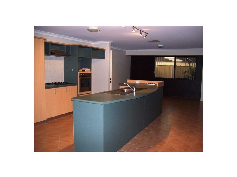 21 Bradford Loop, Eaton WA 6232