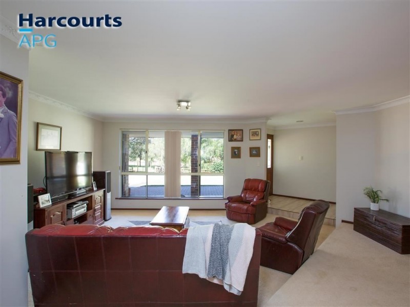 21 Brockway Drive, Gelorup WA 6230