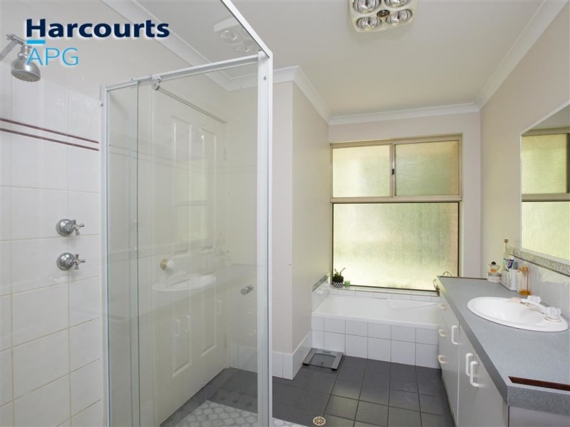21 Brockway Drive, Gelorup WA 6230