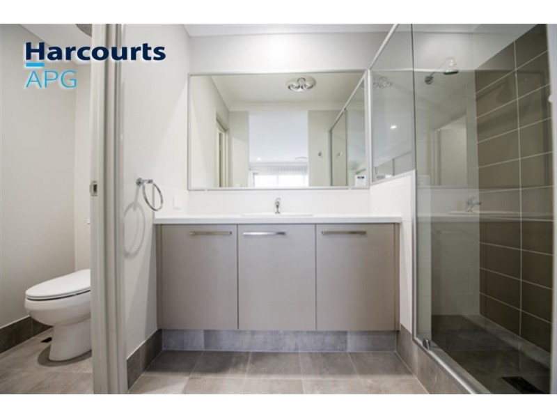 5/7 Nepean Turn, Millbridge WA 6232