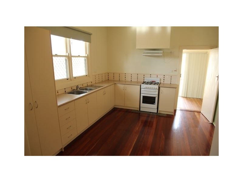 25 Holywell Street, Bunbury WA 6230