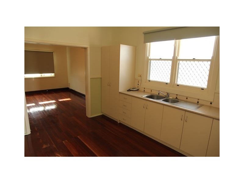 25 Holywell Street, Bunbury WA 6230