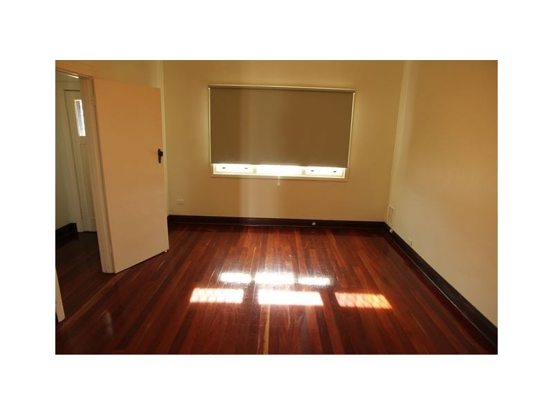 25 Holywell Street, Bunbury WA 6230