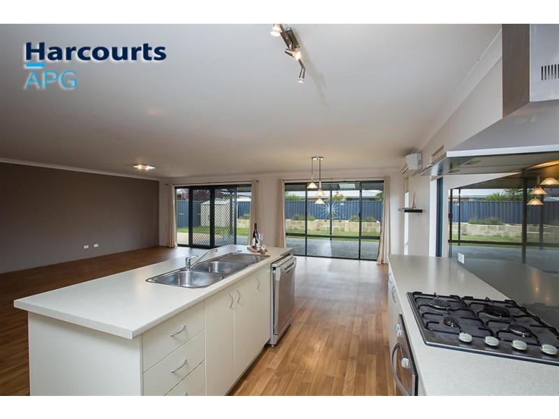 15 Murtin Road, Dalyellup WA 6230