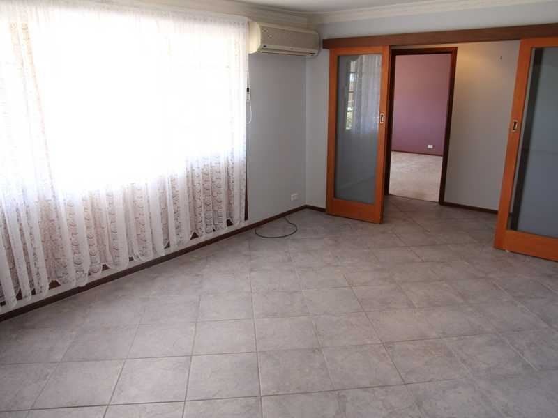 35 Hakea Crescent, South Bunbury WA 6230