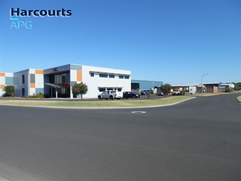 3 Juniper Way, Davenport WA 6230