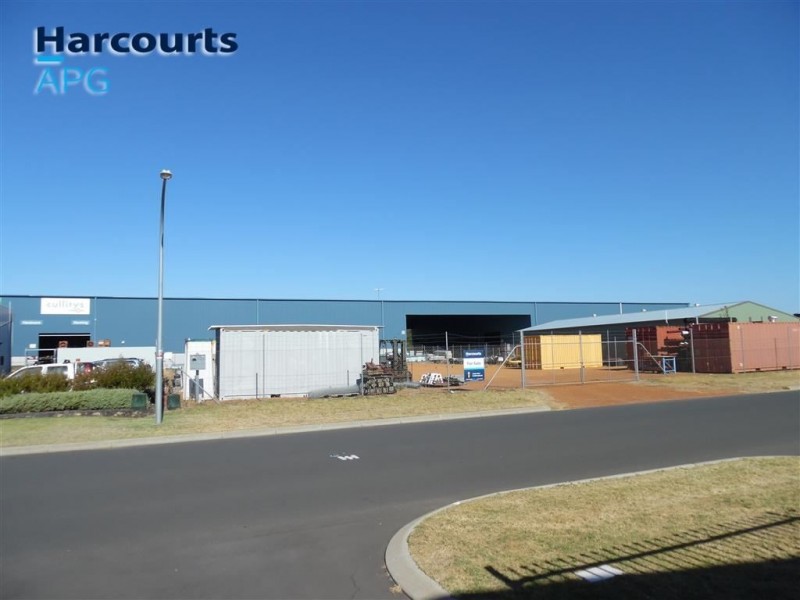 3 Juniper Way, Davenport WA 6230