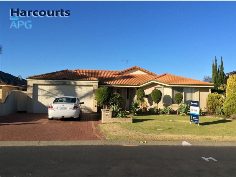 37 Pickworth Retreat, Pelican Point WA 6230