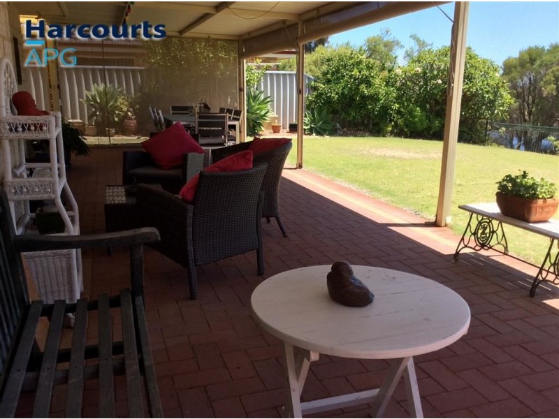 37 Pickworth Retreat, Pelican Point WA 6230