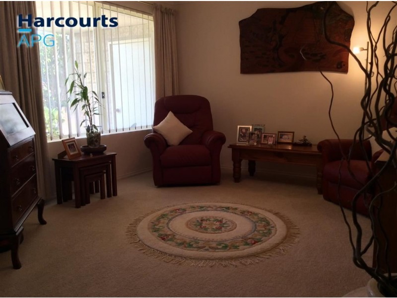 37 Pickworth Retreat, Pelican Point WA 6230