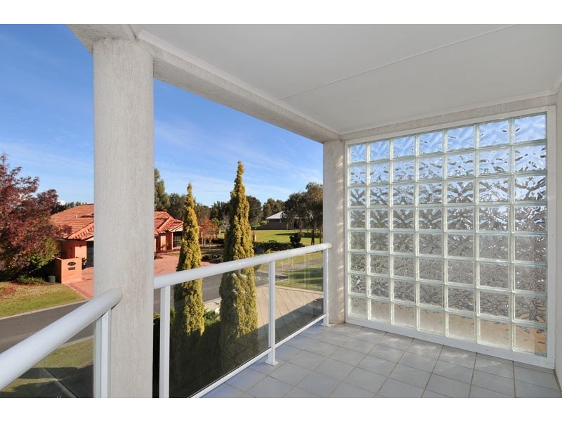 22 Turnberry Way, Pelican Point WA 6230