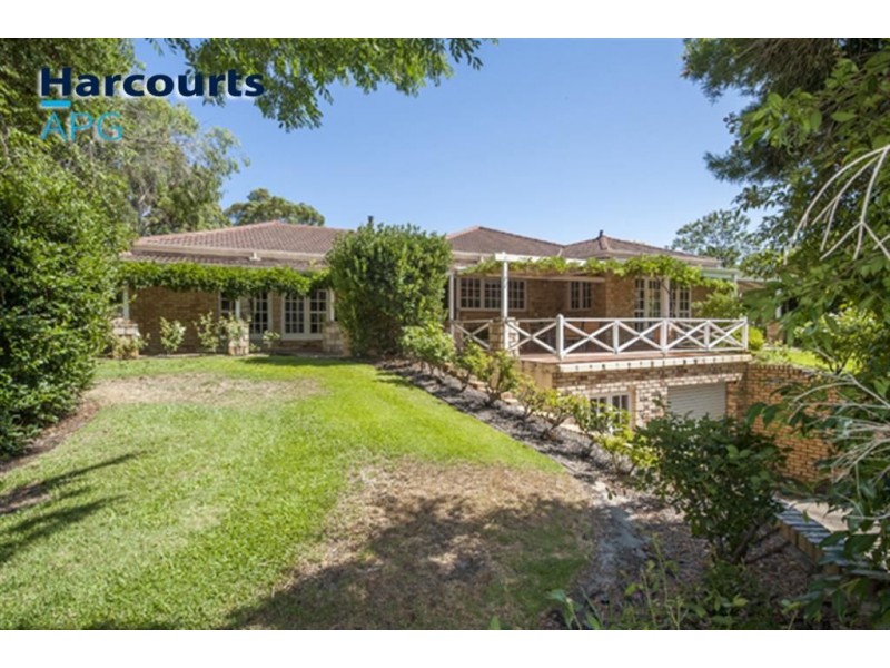 5 Hawkins Drive, Gelorup WA 6230